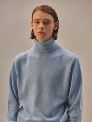 E-Newport Turtleneck Sweater - EDWARDMAX - Modalova