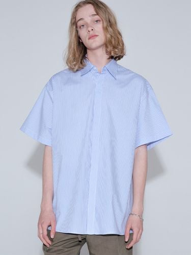 Oversized Half Sleeve Stripe Shirt - V2 - Modalova