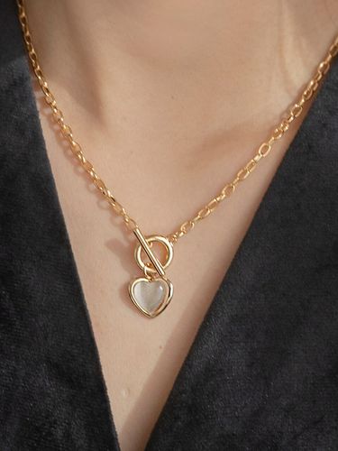 Toggle Heart Necklace - Primaute - Modalova