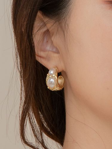 Double Pearl Ring Earring - Primaute - Modalova