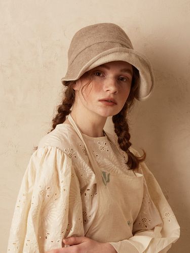 Unbalanced brim Lilly hat - Beige - Brown Hat - Modalova