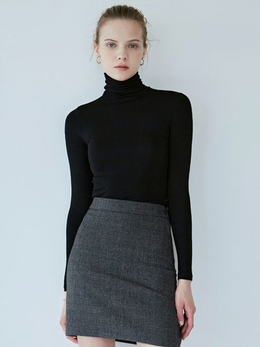 SLIM TURTLENECK TOP_BLACK - NICK&NICOLE - Modalova