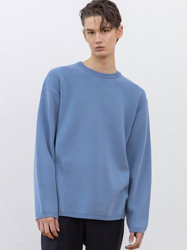 Merino Wool Minimal Round Neck Knit - AFTERGLOW - Modalova