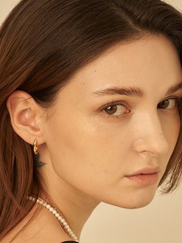 Simple square frame earring - gold - MAD FACTORY - Modalova