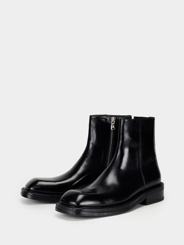 Aksel Square Toe Boots Black - TONNO22 - Modalova