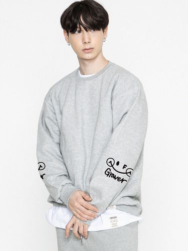 Elbow Dimple Logo Smile Sweatshirt - GRAVER - Modalova