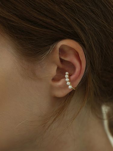 Pearl Line Ear Cuff C004 - LAZYDAWN - Modalova