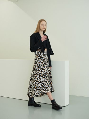 Leopard Long Skirt - SOFT SEOUL - Modalova