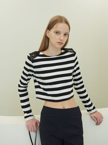 Point Stripe Crop Top - SOFT SEOUL - Modalova