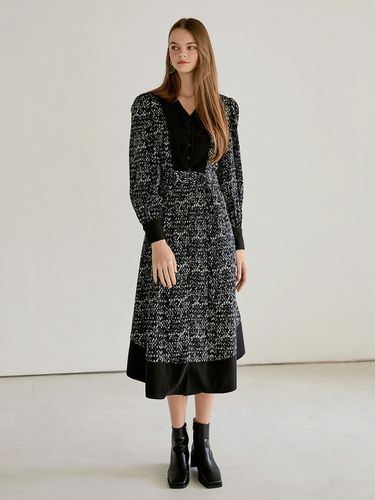 Belted Pin-tuck Button Dress_Black - ETMON - Modalova