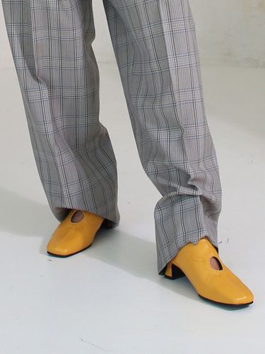 Shirring hole mules - Mustard yellow - february second - Modalova