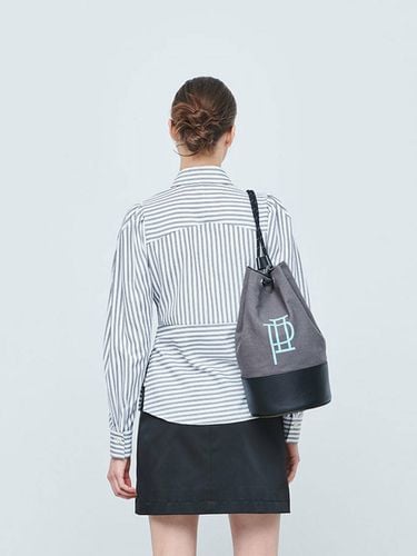 Logo Bucket Bag - Gray - PUBLICKA X - Modalova