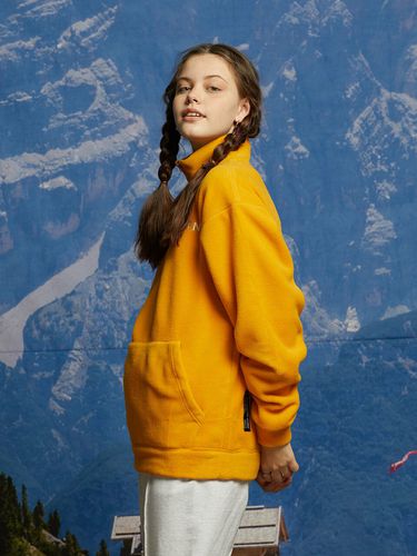 Hope And Passion Half Zip Pullover_Yellow - BALANT - Modalova