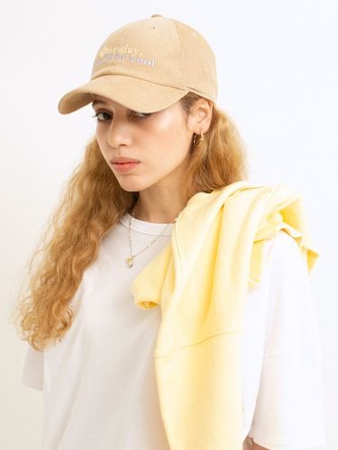 Corduroy Ball Cap_Beige - oneninenineone - Modalova