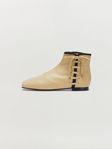 SADIE Lace-Up Ankle Boots - Beige - EENK - Modalova