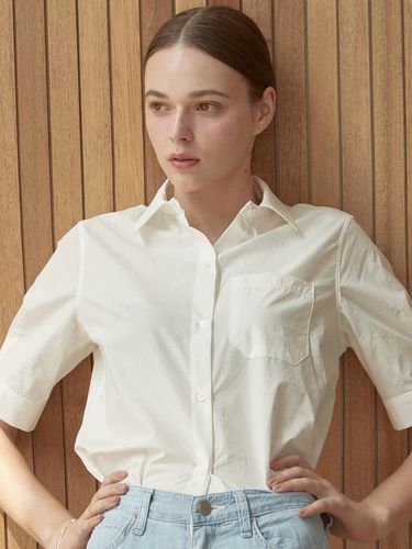 Cotton pocket half shirts (white) - ouie - Modalova