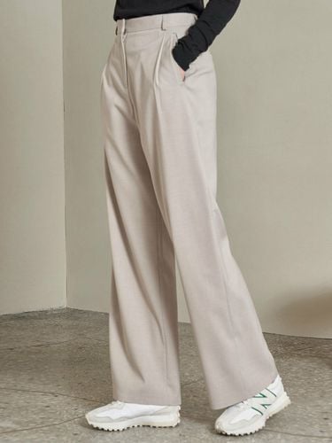 SI PT 7022 One Tuck Side Banding Slacks_Ash Beige - Siyazu - Modalova