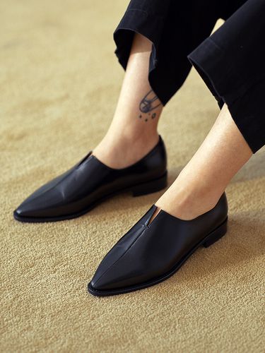 BLP21210 V Loafer / Black - Byeuuns - Modalova