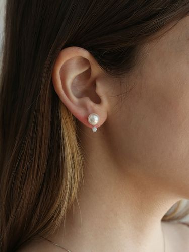 Pearl x cubic earring E024 - LAZYDAWN - Modalova