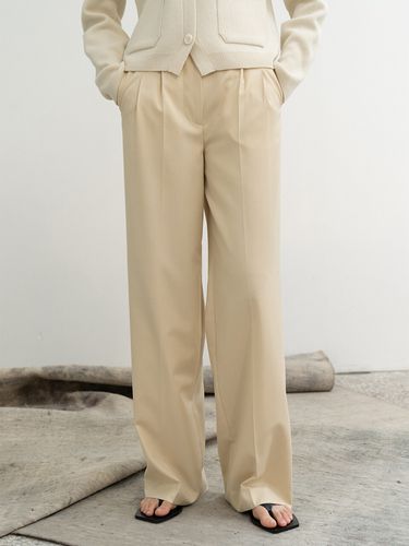 Wool Wide Pintuck Pants (Yellow) - LE - Modalova