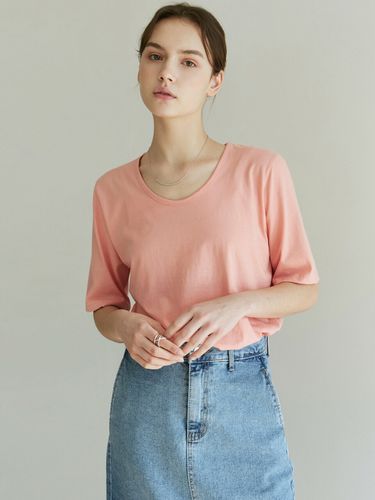 Pure U-neck Half T-shirt - YAN13 - Modalova