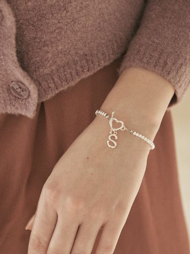 Silver925 Heart Initial Bracelet - Sophiamor - Modalova