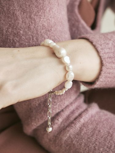 Ugly Pearl Bracelet - Sophiamor - Modalova