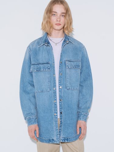 Overfit Big Pocket Denim Trucker - V2 - Modalova