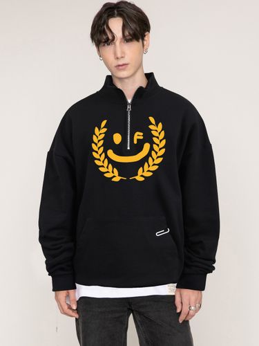 Big Bay Leaf Smile Half Zip-up Sweatshirt - GRAVER - Modalova