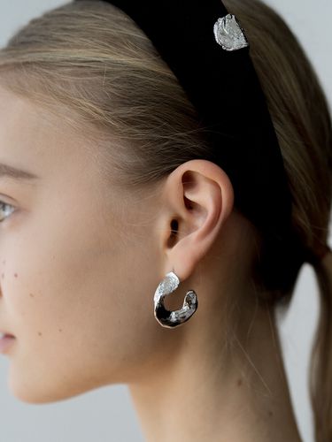 The Body 02Earring - 1064STUDIO - Modalova