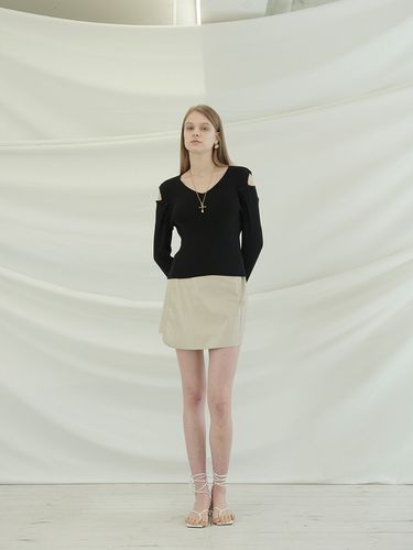 Soft Wrap Skirt (Cream) - SOFT SEOUL - Modalova