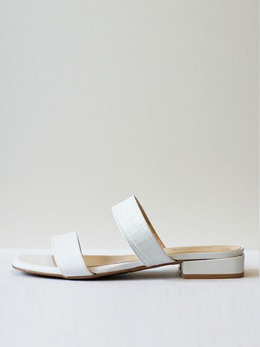 Two Strap Slides - White - MARYRINGO - Modalova