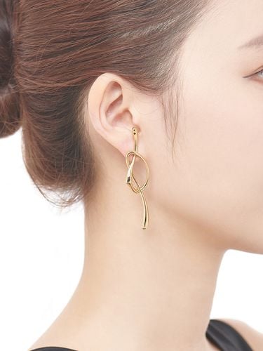 Wave 010E Earring - heradi - Modalova