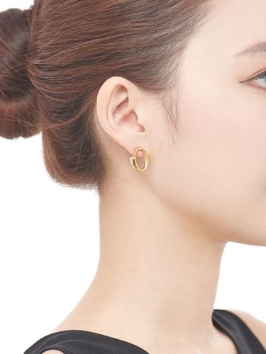 Wave 055E Earring - heradi - Modalova