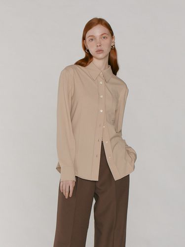 Sleeve Pintuck Shirt_Rose Beige - LEUNI - Modalova