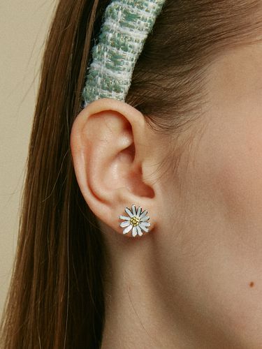 Mini Daisy Post Earring_White - VINTAGE HOLLYWOOD - Modalova