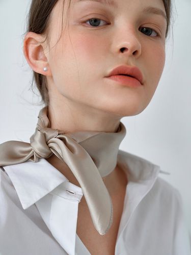 Spring Edition] Plain Silk Scarf (5Colors) - LOVE ME MONSTER - Modalova