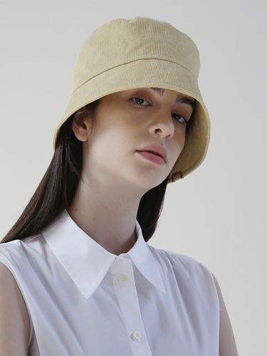 Plain Bucket Hat - UNDERCONTROL STUDIO - Modalova