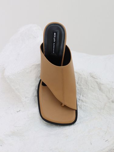 SLI Sandal_Camel - MOL:pin - Modalova