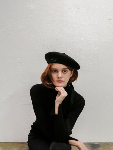 Wool Beret_Black - poesiedame - Modalova