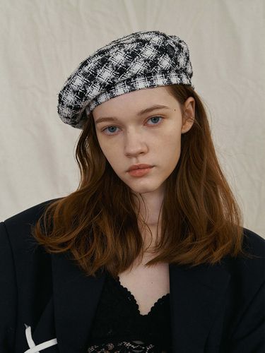 Wool Beret_Black Check - poesiedame - Modalova