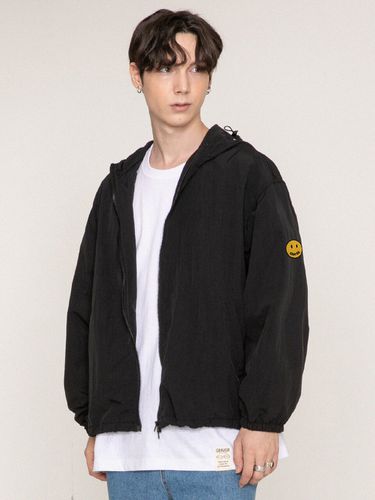 Dot Logo Embroidered Windbreaker_Black - GRAVER - Modalova