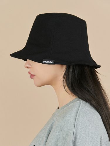 Morning Glory Bucket Hat_Black - VARZAR - Modalova