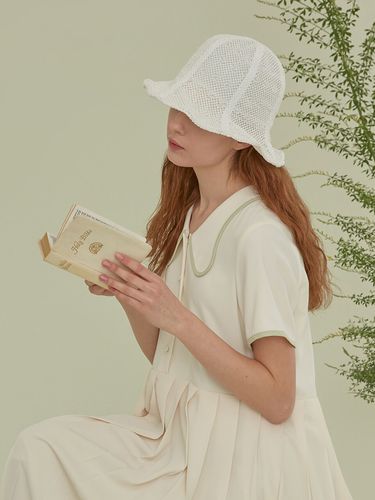 Olive Embroidery Hat - GOCORI - Modalova