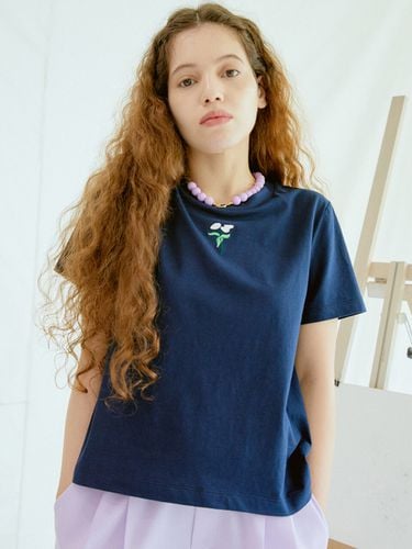 Flower T-shirts (Navy) - Le Forong - Modalova