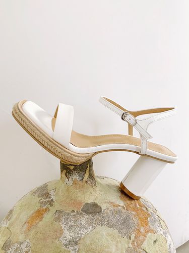 Beach High Heel Sandals - karen white - Modalova