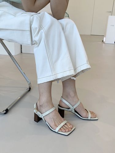 Strap Heel Sandal - IN THE STAR - Modalova