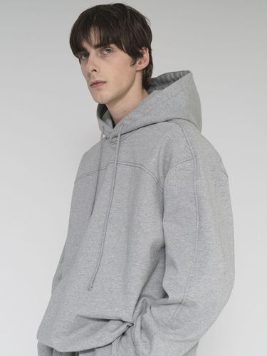 Line Cut Detail Hoodie - sunnus - Modalova