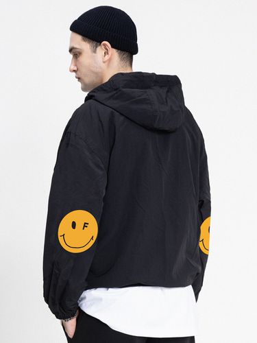 Elbow Dot Smile Windbreaker jacket 2Color - GRAVER - Modalova