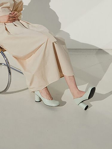 Luna Pumps Leather Mint - blanc sur blanc - Modalova